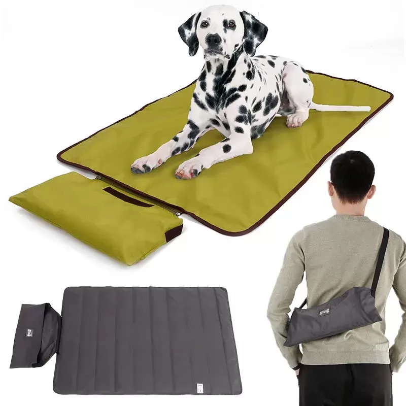 100x70cm Foldable Outdoor Pet Mat with Storage Bag Waterproof Dirt Resistant for Dogs Cats Indoor Outdoor Camping Travel Use
