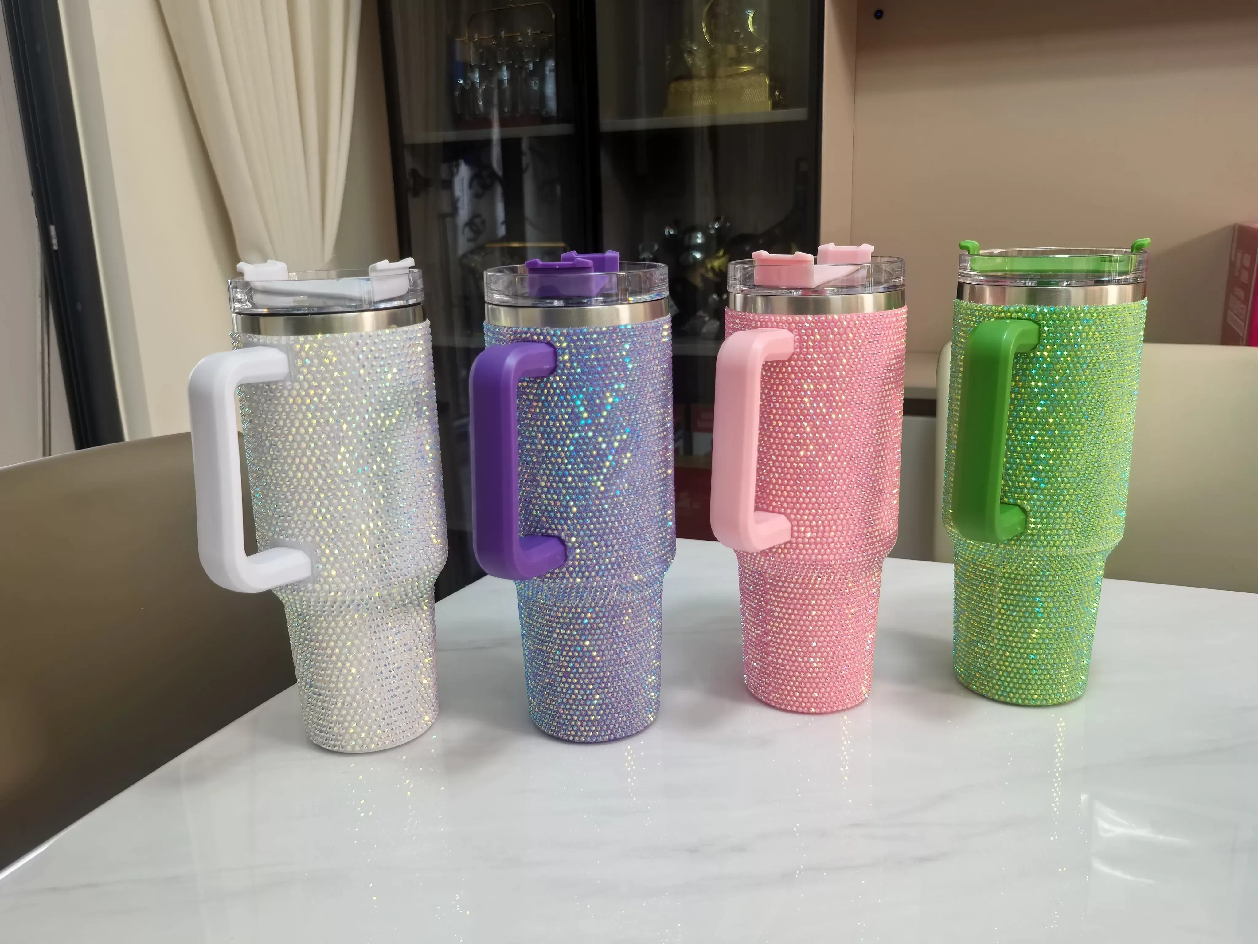 כוס מבודדת עם ידית ופיית קש 40oz